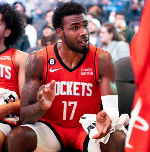 湖人客场力克火箭 差距扩大至1.5场